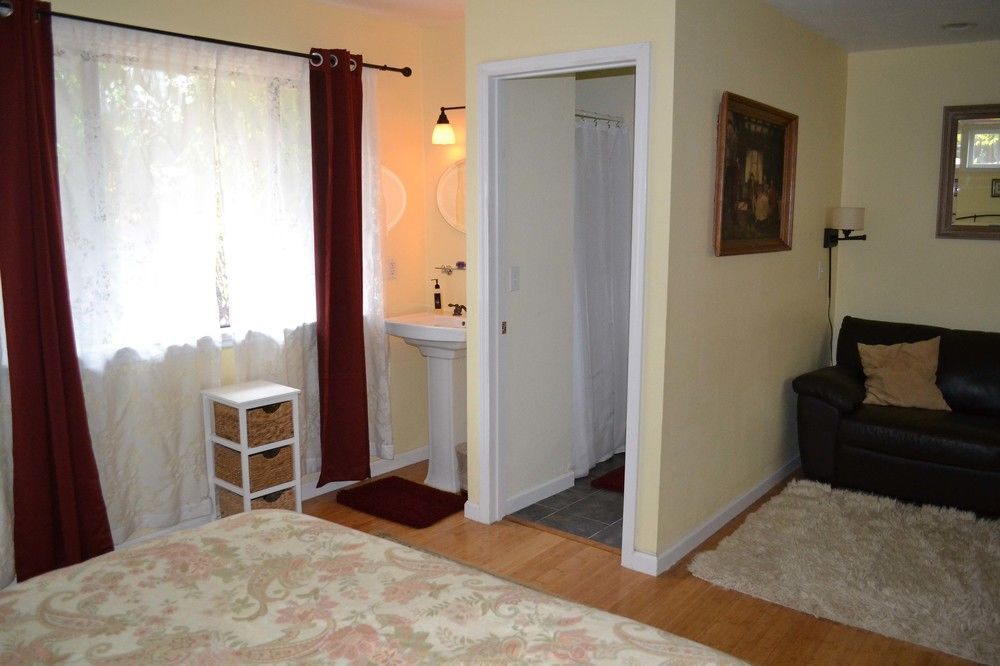 Argyle House Bed And Breakfast Фрайдей Харбър Екстериор снимка